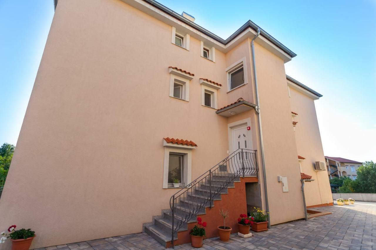 Apartments Jadranka Malinska Εξωτερικό φωτογραφία