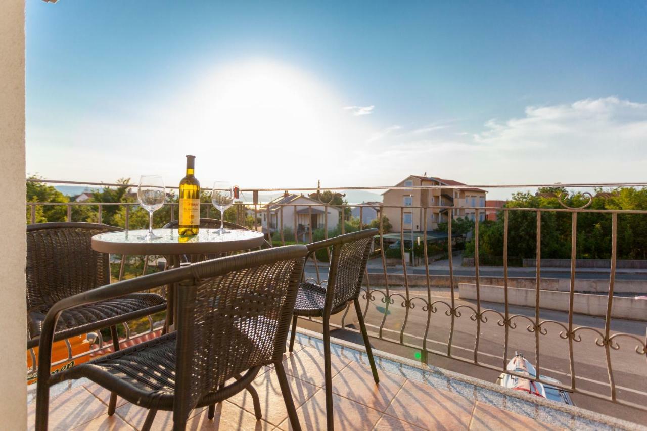 Apartments Jadranka Malinska Εξωτερικό φωτογραφία